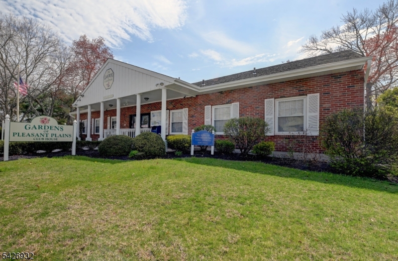 Gardens of Pleasant Plains - Residential