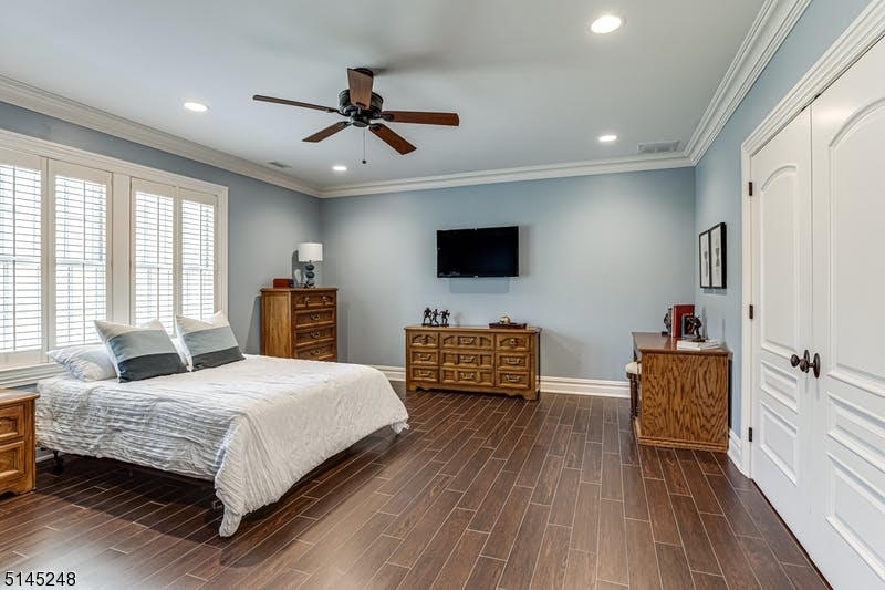 SOUTHSIDE - Residential