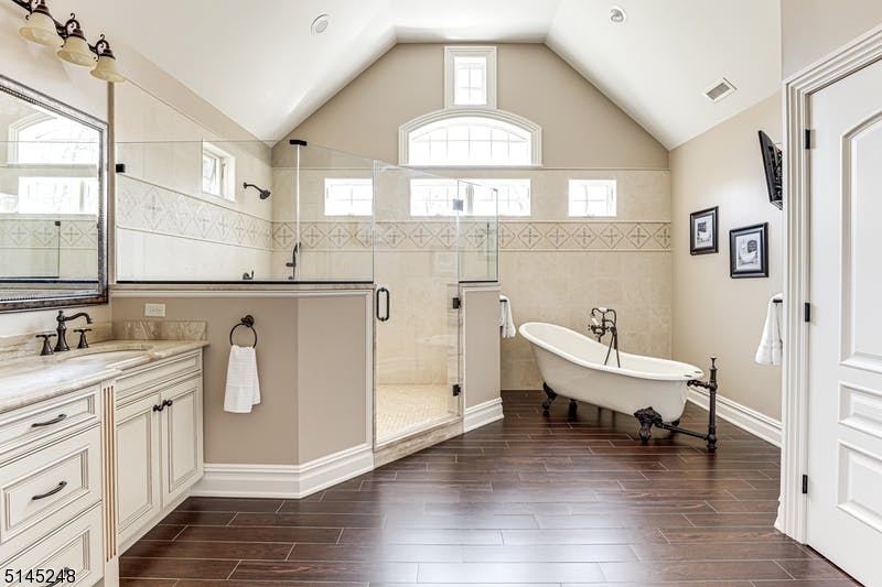 SOUTHSIDE - Residential