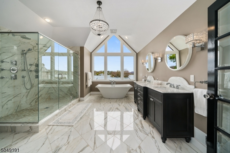 LAKE MOHAWK - Residential