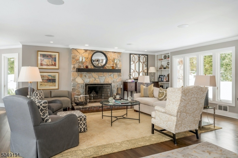 LAKE MOHAWK - Residential