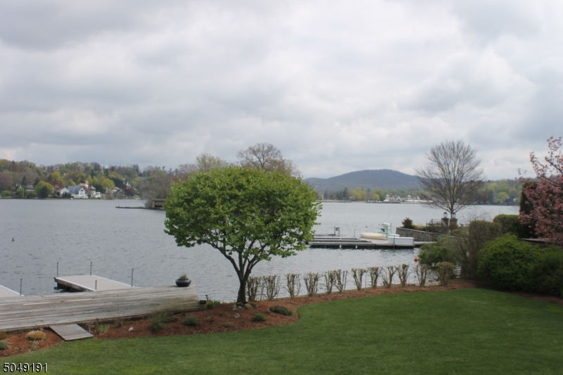 LAKE MOHAWK - Residential