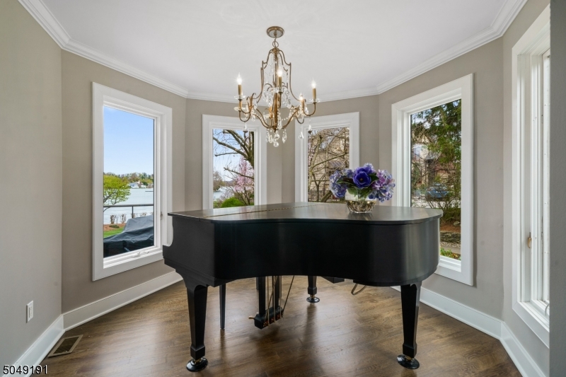 LAKE MOHAWK - Residential