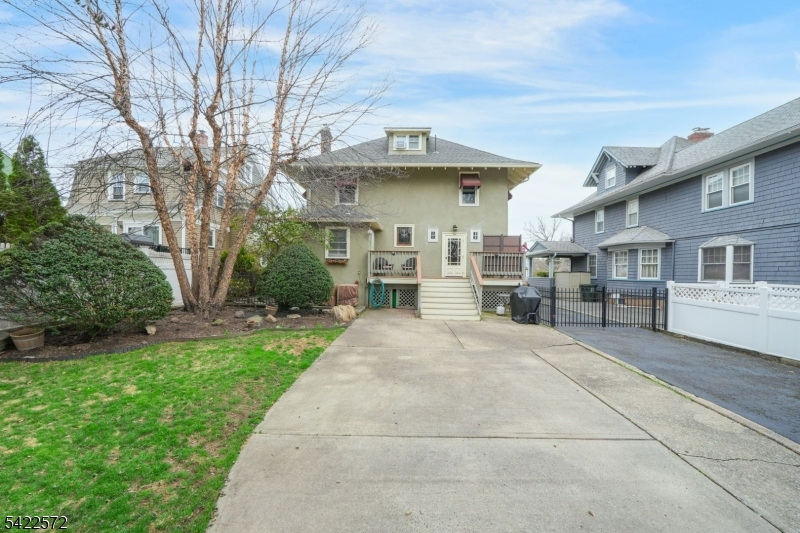 Spring Garden - Residential