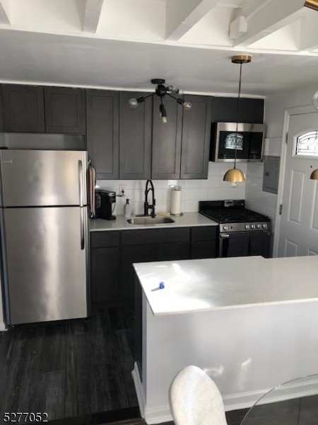 Beech Spring - Residential Lease