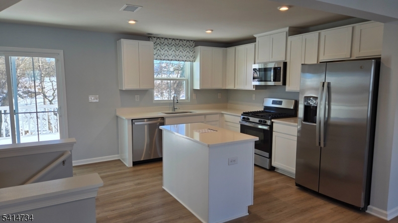 Hawk Point - Residential Lease