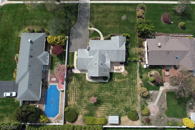 Pompton Plains - Residential