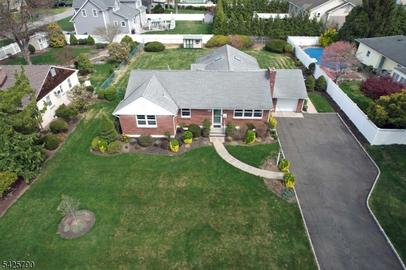 Pompton Plains - Residential