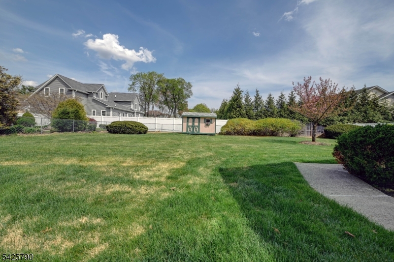 Pompton Plains - Residential