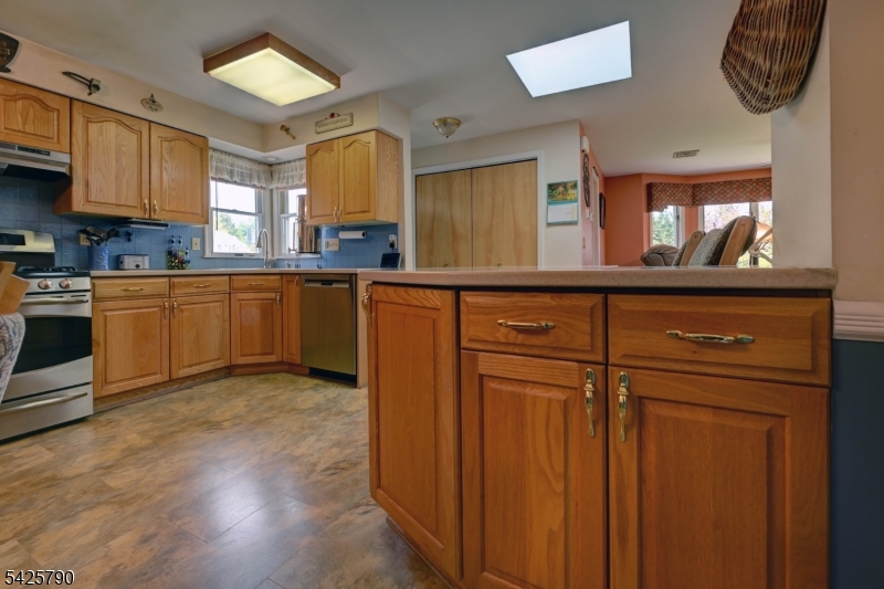 Pompton Plains - Residential