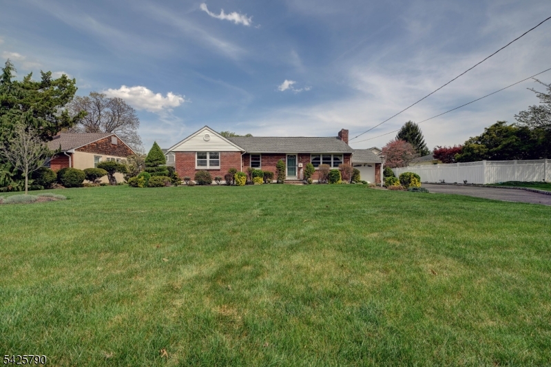 Pompton Plains - Residential