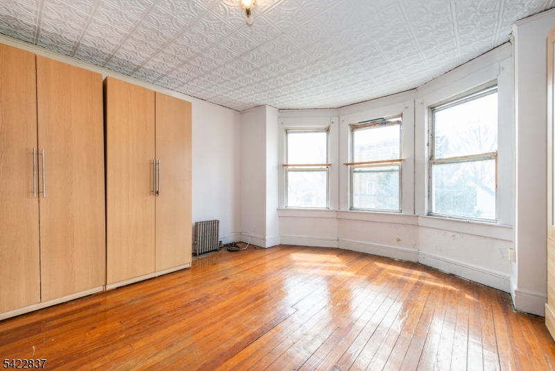 Journal Square - Residential