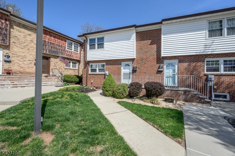 Hillsborough Village - Residential