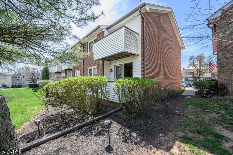 Hillsborough Village - Residential