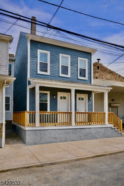 Photo 1 of 11 — 68 Arch St, Paterson City, NJ 07522