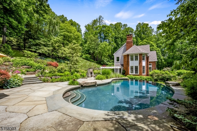 Bernardsville Mountain - Residential
