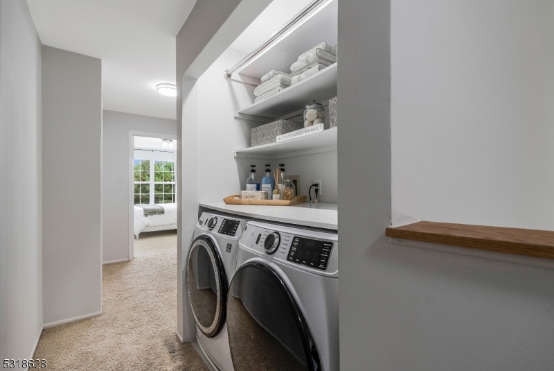 Rose Arbor - Residential