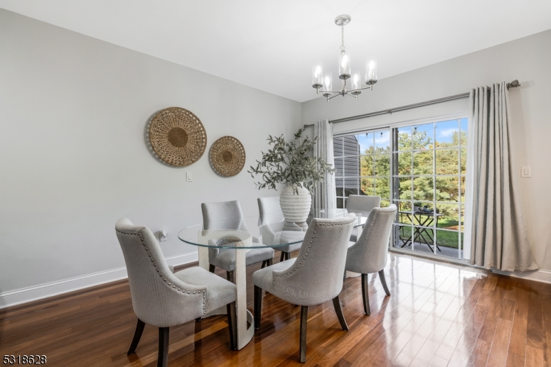 Rose Arbor - Residential