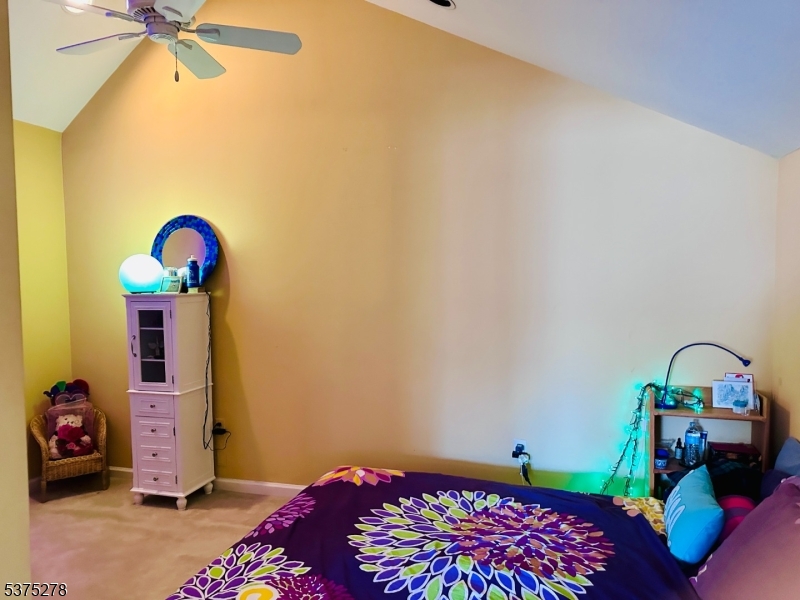 GARRET HEIGHTS - Residential