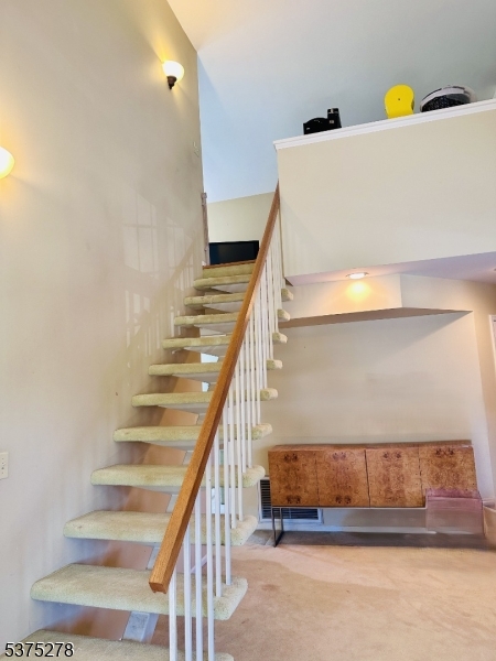 GARRET HEIGHTS - Residential