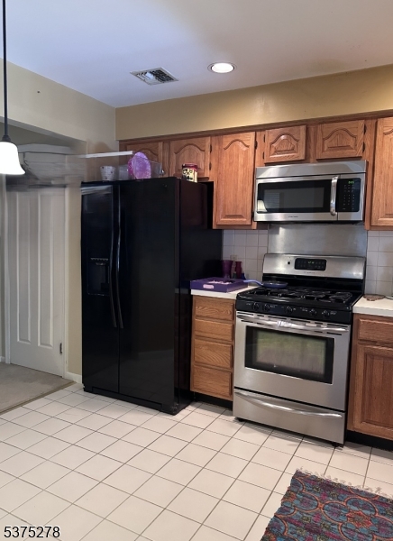 GARRET HEIGHTS - Residential