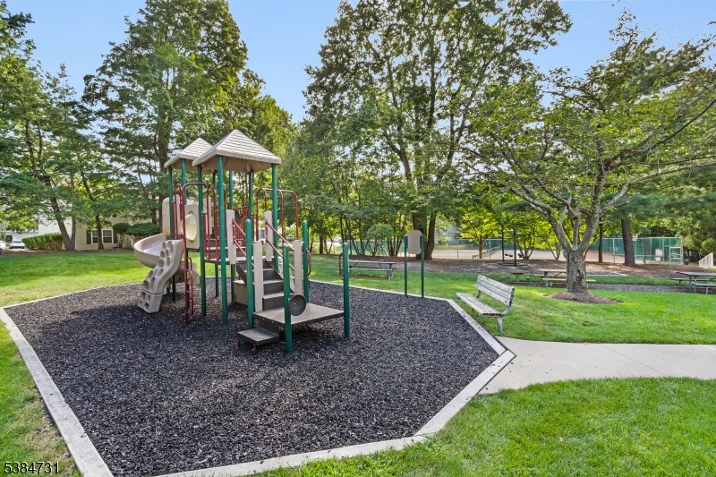 Seasons Glen - Residential