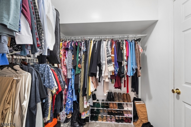 Seasons Glen - Residential