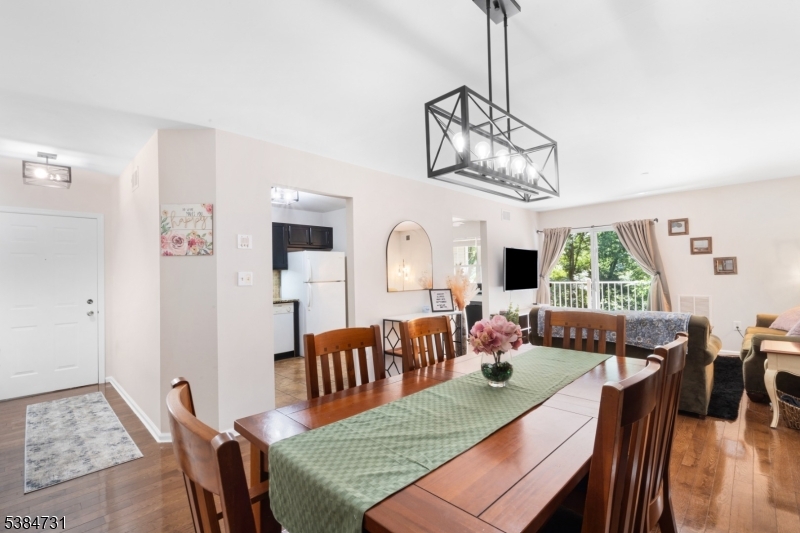 Seasons Glen - Residential