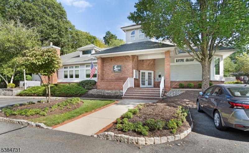 Seasons Glen - Residential