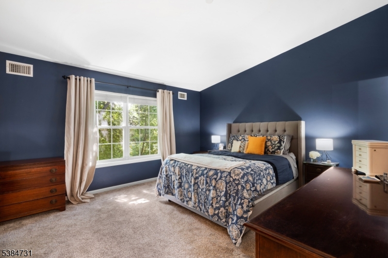 Seasons Glen - Residential