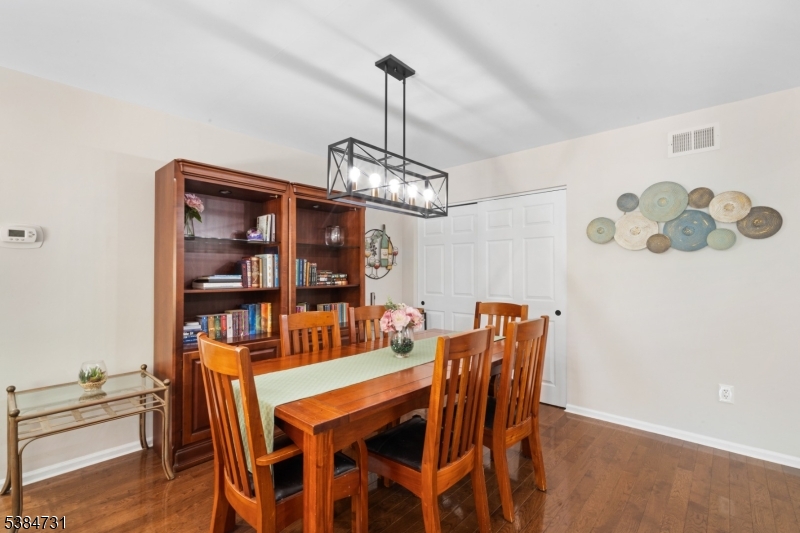 Seasons Glen - Residential