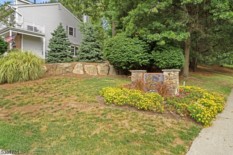 Seasons Glen - Residential