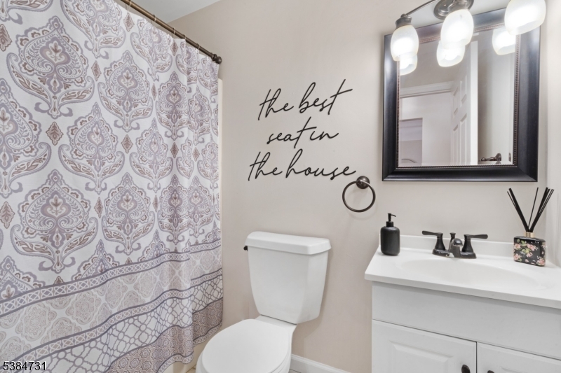 Seasons Glen - Residential