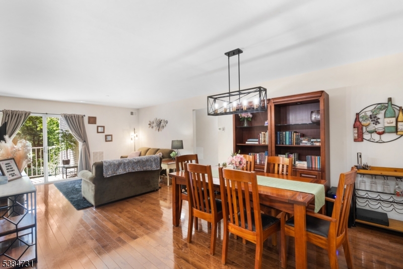 Seasons Glen - Residential