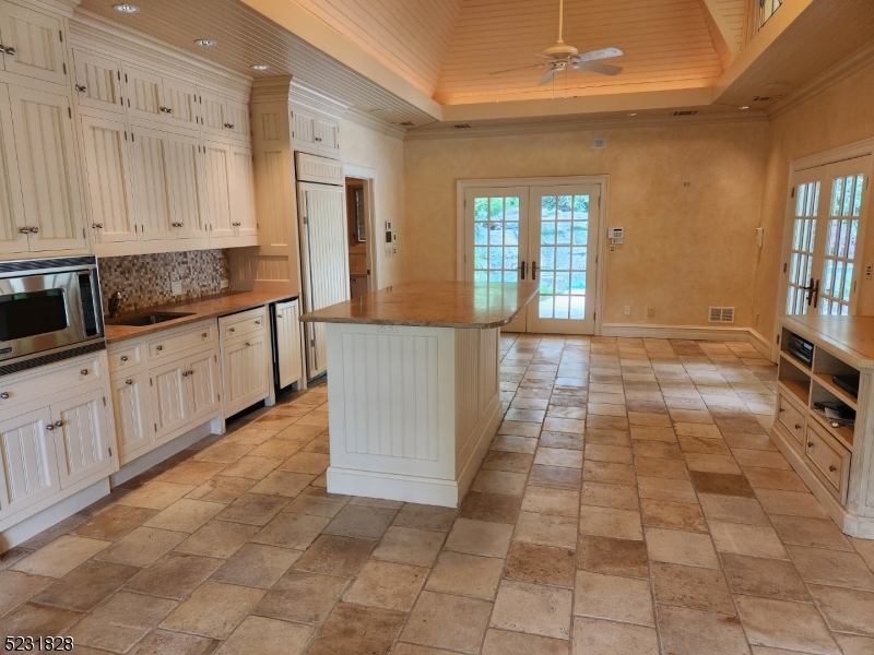 GOLF EDGE - Residential