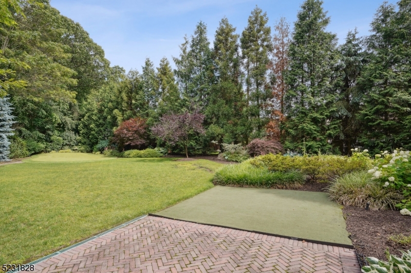 GOLF EDGE - Residential