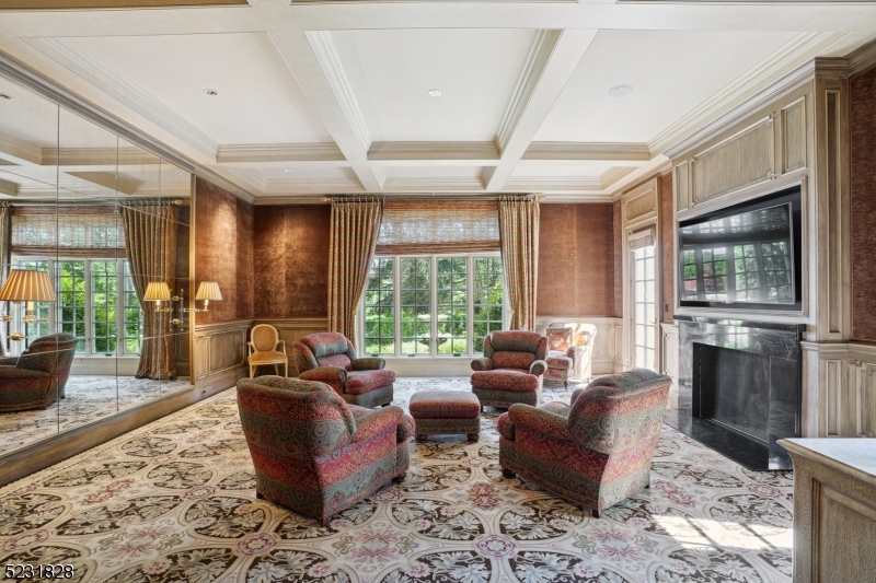 GOLF EDGE - Residential