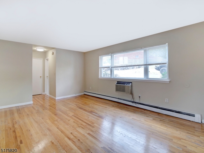 Mountain Club - Residential Lease