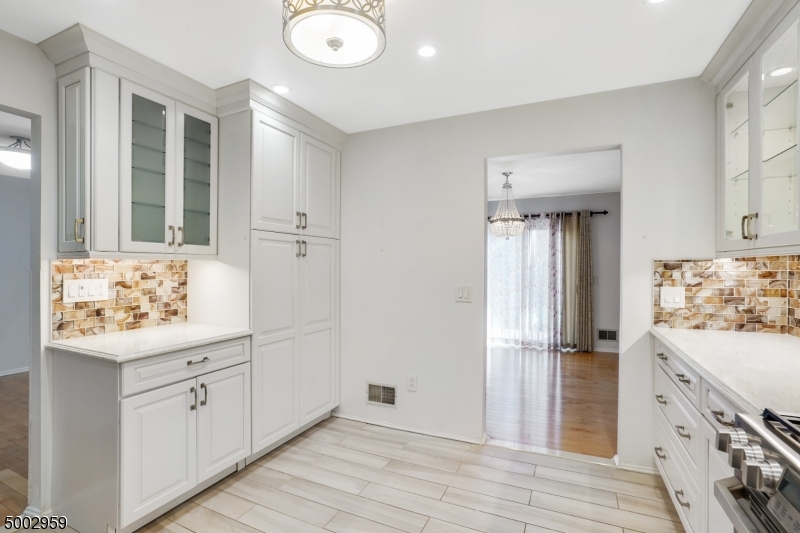 Meadows - Residential Lease