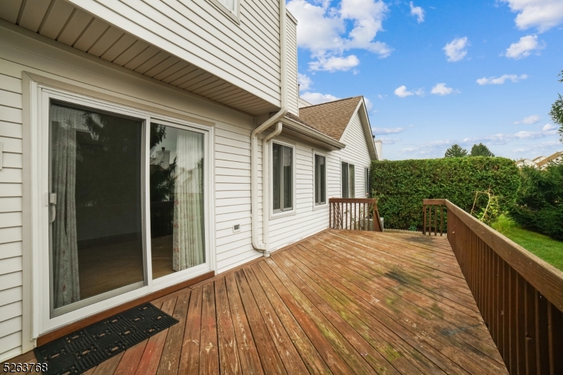 Meadows - Residential Lease