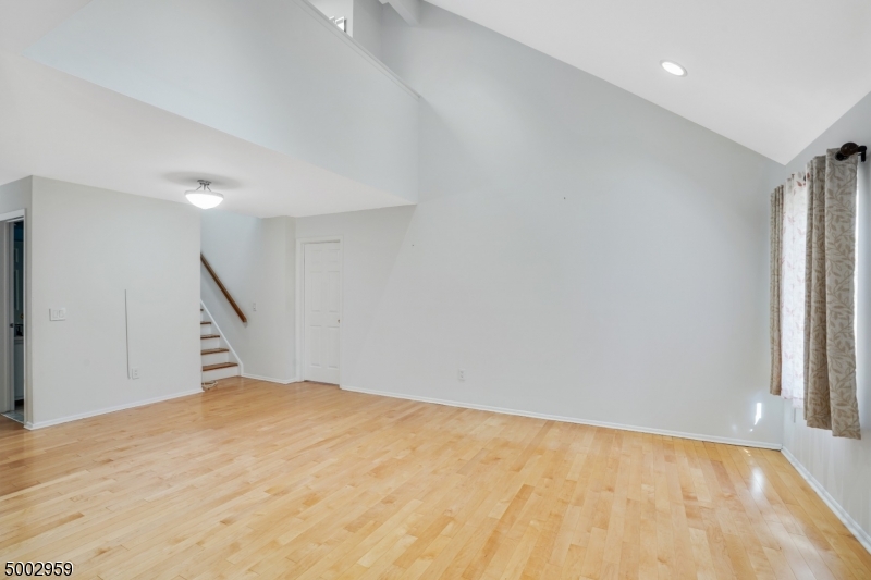 Meadows - Residential Lease