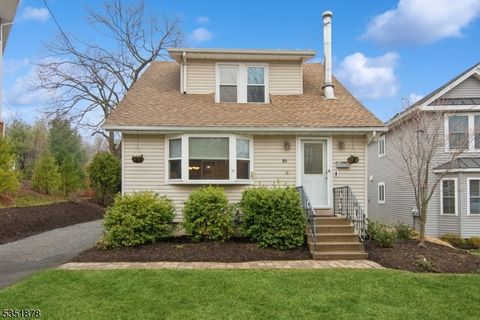84 Pine Street, Verona Twp., NJ 07044 - MLS#: 3957489