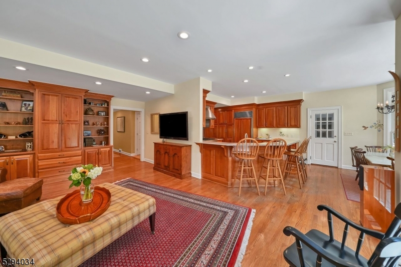 Upper Washington - Residential