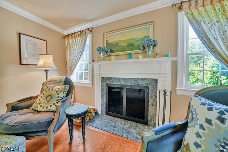 Upper Washington - Residential