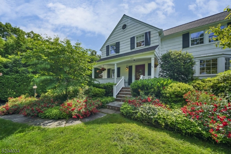 Upper Washington - Residential