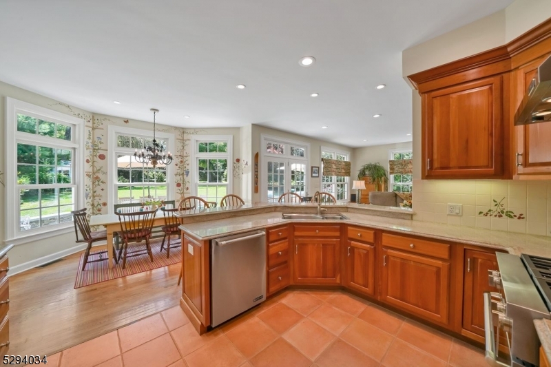 Upper Washington - Residential