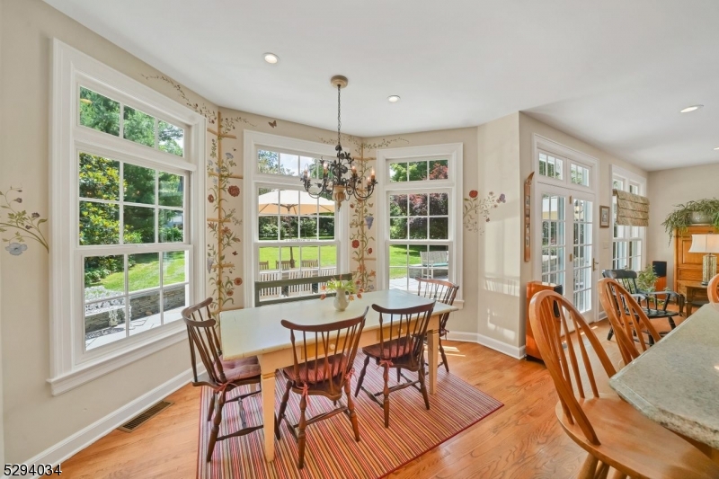 Upper Washington - Residential