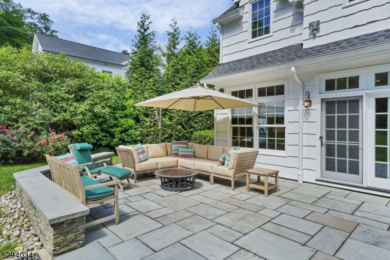 Upper Washington - Residential