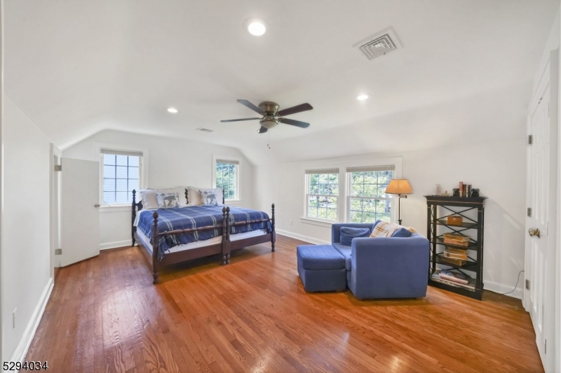 Upper Washington - Residential