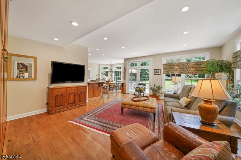 Upper Washington - Residential